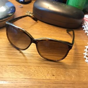 Gucci Women Sunglasses